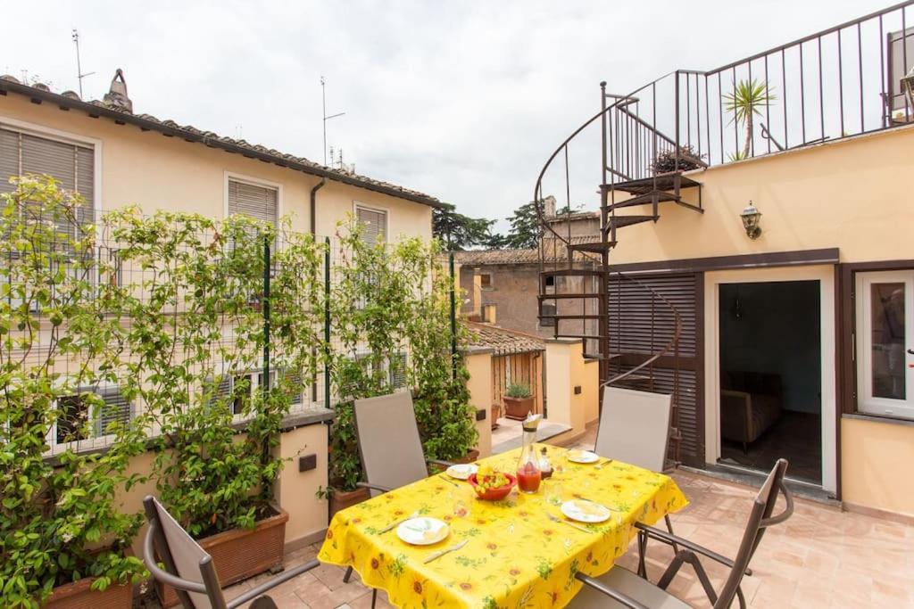 Апартаменты Frangipane 31 Monti Terrace Рим Экстерьер фото